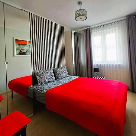 Apartament Nadmorski Las Apartment กดัญสก์ ภายนอก รูปภาพ
