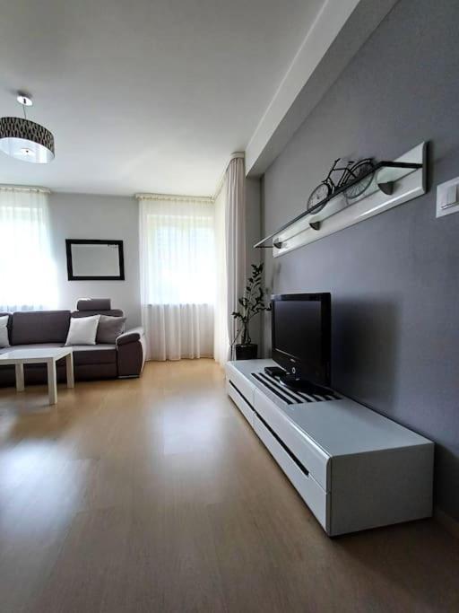 Apartament Nadmorski Las Apartment กดัญสก์ ภายนอก รูปภาพ